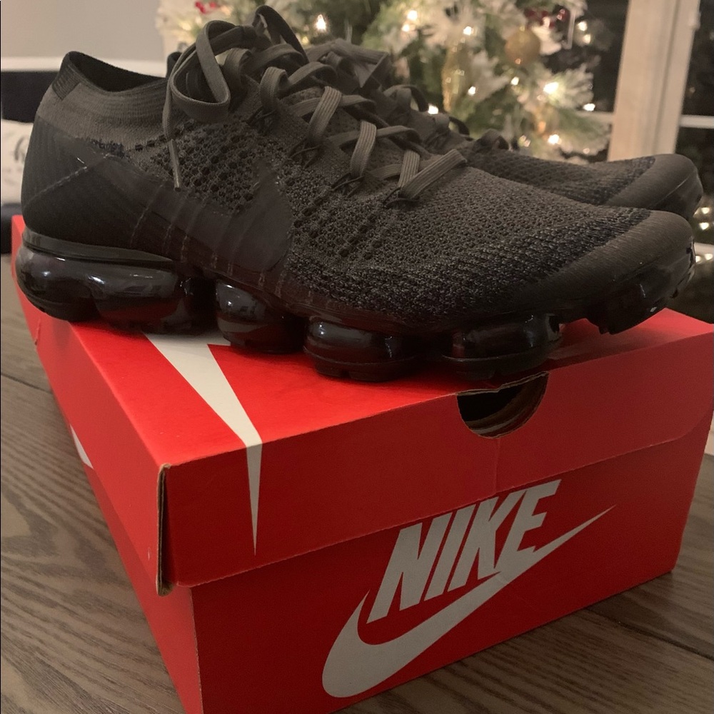 Mens Nike VaporMax Shoes